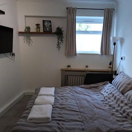 Studio Apartment In Saint Kew المظهر الخارجي الصورة